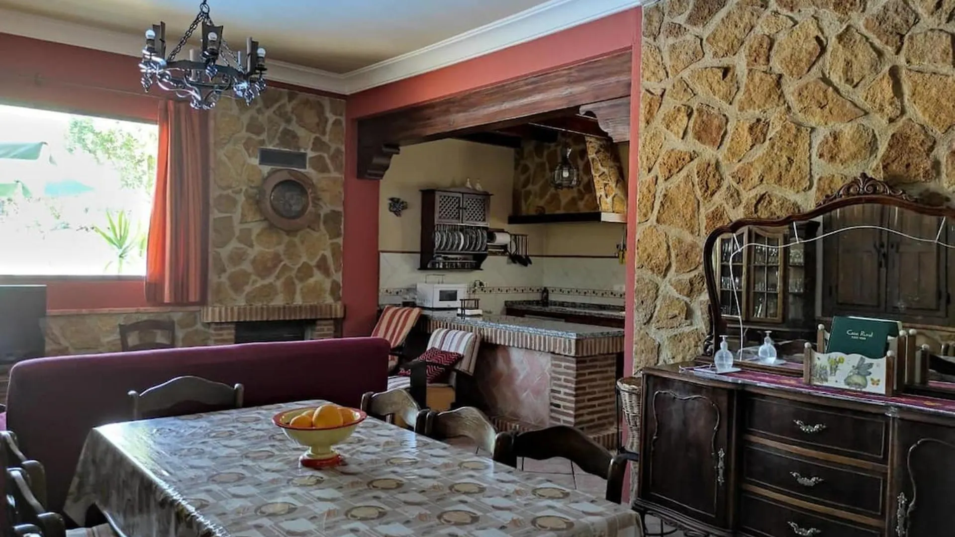 Holiday home Casa Rural Puente Piedra Carcabuey